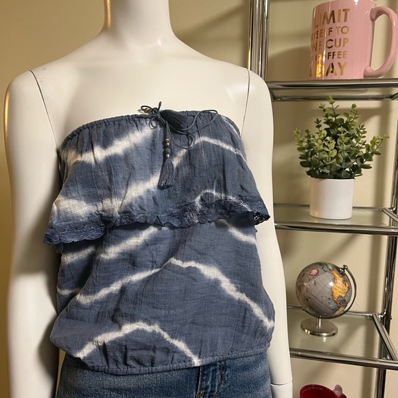 American Eagle Outfitters Tops - NWT - American Eagle Outfitters Blue and white tie-dye tube top